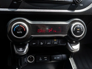 Хетчбэк Kia Rio X-Line 2020 года, 1685000 рублей, Краснодар