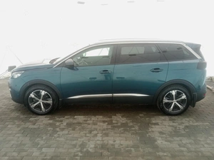 Внедорожник Peugeot 5008 2018 года, 2250000 рублей, Клинцы