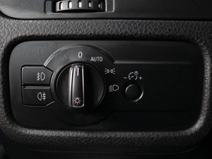 Внедорожник Volkswagen Touareg 2012 года, 1800000 рублей, Омск