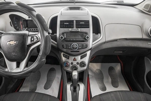 Седан Chevrolet Aveo 2012 года, 549000 рублей, Барнаул