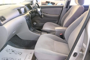 Седан Toyota Corolla 2002 года, 719000 рублей, Омск