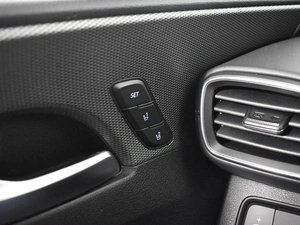 Внедорожник Hyundai Santa Fe 2019 года, 2821900 рублей, Казань