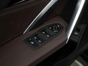 Внедорожник BMW X1 2023 года, 4240999 рублей, Москва
