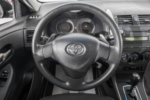 Седан Toyota Corolla 2007 года, 849000 рублей, Барнаул