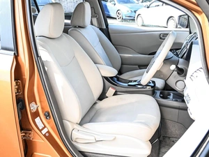 Хетчбэк Nissan Leaf 2016 года, 1197000 рублей, Кирилловка