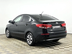 Седан Kia Rio 2017 года, 820500 рублей, Казань
