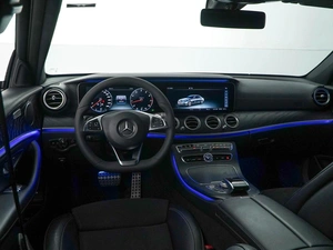 Седан Mercedes-benz E-класс 2017 года, 2699077 рублей, Москва