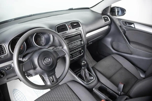 Хетчбэк Volkswagen Golf 2012 года, 579000 рублей, Пермь