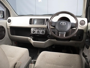 Хетчбэк Toyota Passo 2012 года, 500000 рублей, Омск