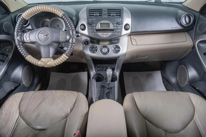 Внедорожник Toyota RAV4 2007 года, 1099000 рублей, Томск