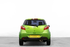 Хетчбэк Mazda 2 2012 года, 1249000 рублей, Барнаул