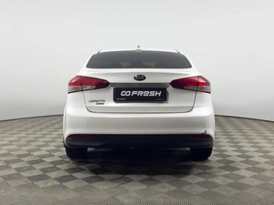 Седан Kia Cerato 2019 года, 1527200 рублей, Казань