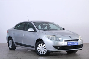 Седан Renault Fluence 2011 года, 659000 рублей, Омск