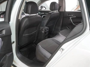 Универсал Opel Insignia 2012 года, 1049000 рублей, Воронеж