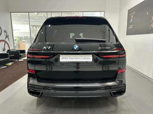 Внедорожник BMW X7 2024 года, 15007500 рублей, Новосибирск