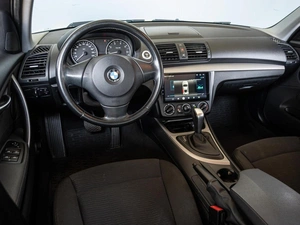 Хетчбэк BMW 1 серия 2010 года, 970000 рублей, Краснодар
