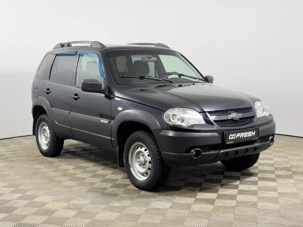 Внедорожник Chevrolet Niva 2018 года, 738100 рублей, Казань