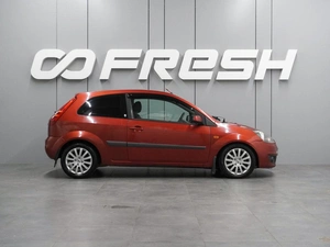 Хетчбэк Ford Fiesta 2006 года, 424000 рублей, Воронеж