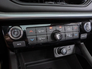 Внедорожник Jeep Compass 2022 года, 3299000 рублей, Волгоград