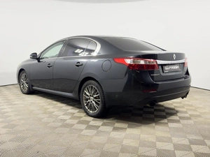 Седан Renault Latitude 2013 года, 1042000 рублей, Казань