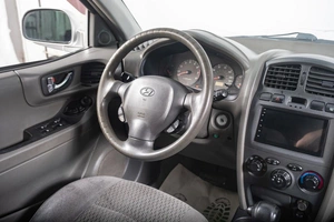 Внедорожник Hyundai Santa Fe 2004 года, 749000 рублей, Томск