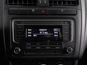 Седан Volkswagen Polo 2019 года, 1199000 рублей, Тюмень