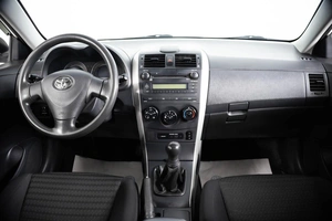 Седан Toyota Corolla 2008 года, 729000 рублей, Пермь