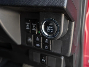 Хетчбэк Toyota Tank 2019 года, 1091000 рублей, Краснодар
