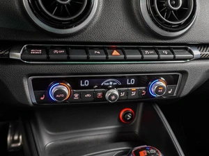 Хетчбэк Audi RS3 2016 года, 2999000 рублей, Воронеж