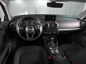 Седан Audi A3 2017 года, 1959000 рублей, Ростов-на-Дону
