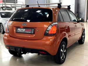 Хетчбэк Kia Rio 2011 года, 597000 рублей, Солонцы