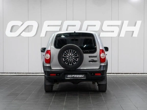 Внедорожник Chevrolet Niva 2019 года, 549000 рублей, Сургут