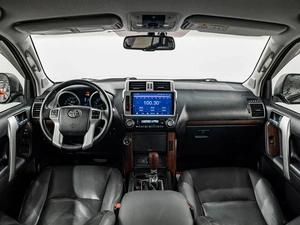Внедорожник Toyota Land Cruiser Prado 2016 года, 3340000 рублей, Красноярск