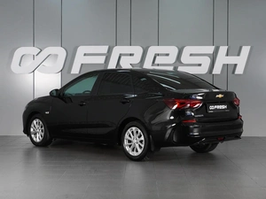 Седан Chevrolet Monza 2023 года, 1580000 рублей, Красный Пахарь