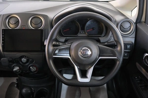 Хетчбэк Nissan Note 2019 года, 1199000 рублей, Омск