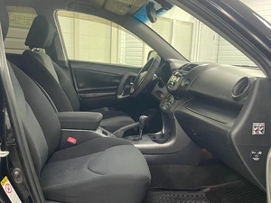 Внедорожник Toyota RAV4 2012 года, 1499999 рублей, Ачинск