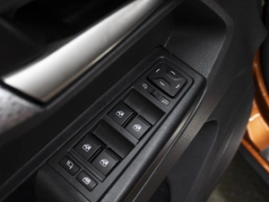 Седан ВАЗ (LADA) Vesta Cross 2018 года, 830000 рублей, Омск