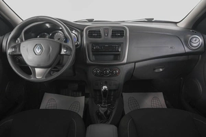 Хетчбэк Renault Sandero Stepway 2017 года, 999000 рублей, Кемерово