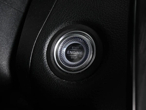 Седан Mercedes-benz C-класс 2018 года, 2800000 рублей, Ростов-на-Дону