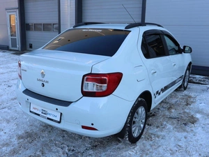 Седан Renault Logan 2014 года, 840000 рублей, Железногорск