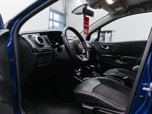 Внедорожник Renault Kaptur 2020 года, 1600000 рублей, Красноярск