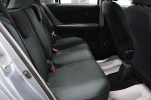 Хетчбэк Toyota Vitz 2007 года, 619000 рублей, Омск