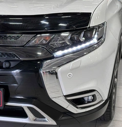 Внедорожник Mitsubishi Outlander 2021 года, 2850000 рублей, Красноярск