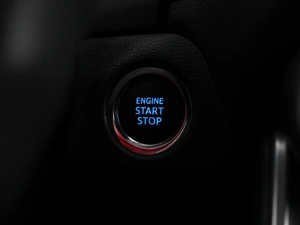 Внедорожник Toyota RAV4 2020 года, 2739444 рублей, Москва