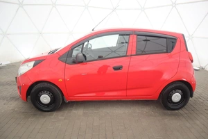 Хэтчбек Chevrolet Spark 2011 года, 520000 рублей, Орёл