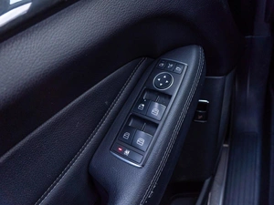 Внедорожник Mercedes-benz GLE-класс 2016 года, 3449000 рублей, Саратов