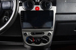 Хетчбэк Chevrolet Spark 2006 года, 349000 рублей, Сургут