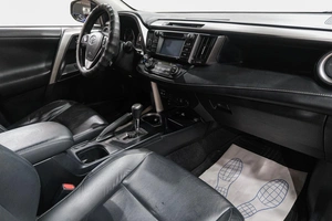 Внедорожник Toyota RAV4 2016 года, 2249000 рублей, Новокузнецк