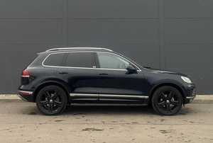 Внедорожник Volkswagen Touareg 2016 года, 2790000 рублей, Солонцы