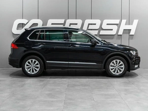 Внедорожник Volkswagen Tiguan 2017 года, 2499000 рублей, Тюмень